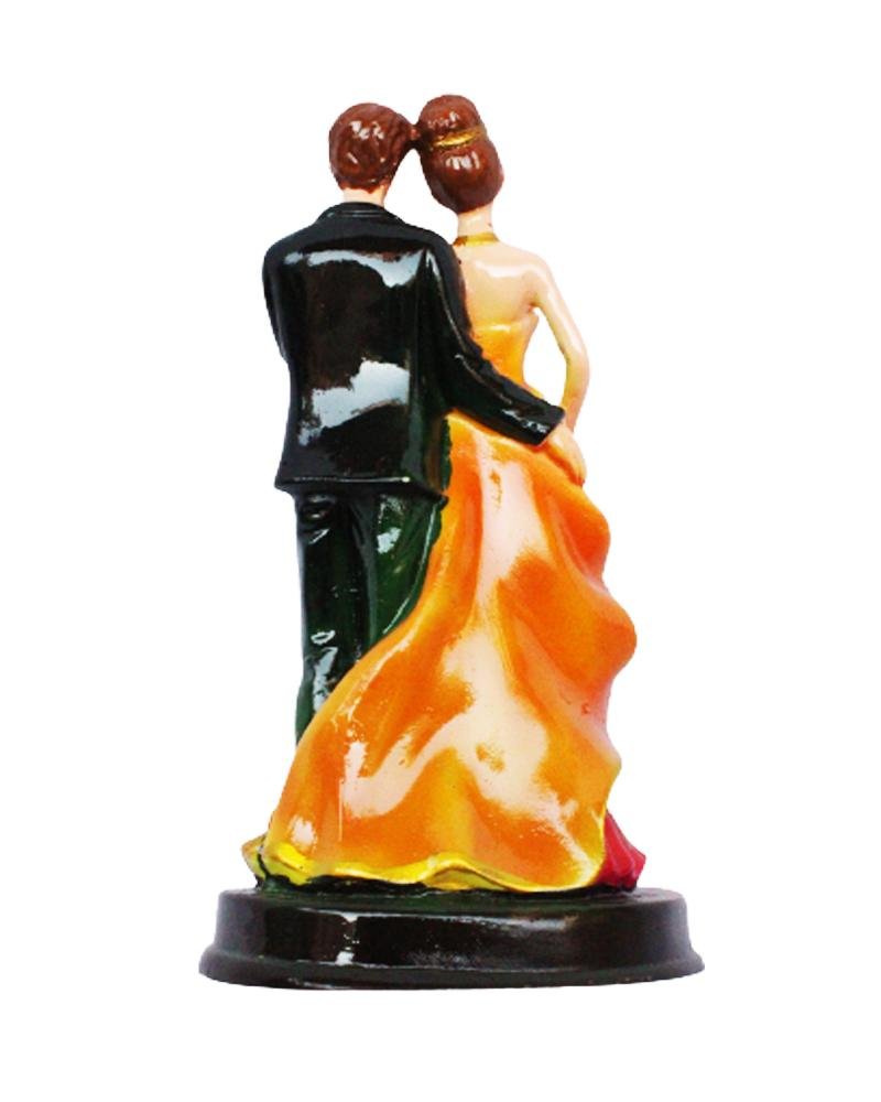 Handcrafted Loving Married Couple Statue Showpiece - Image 2
